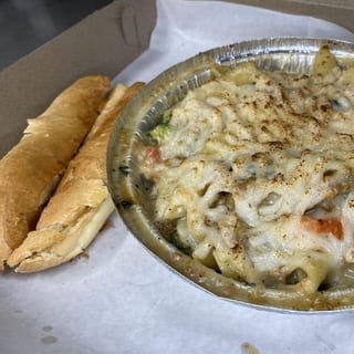 Vegan Chicken Alfredo Pasta