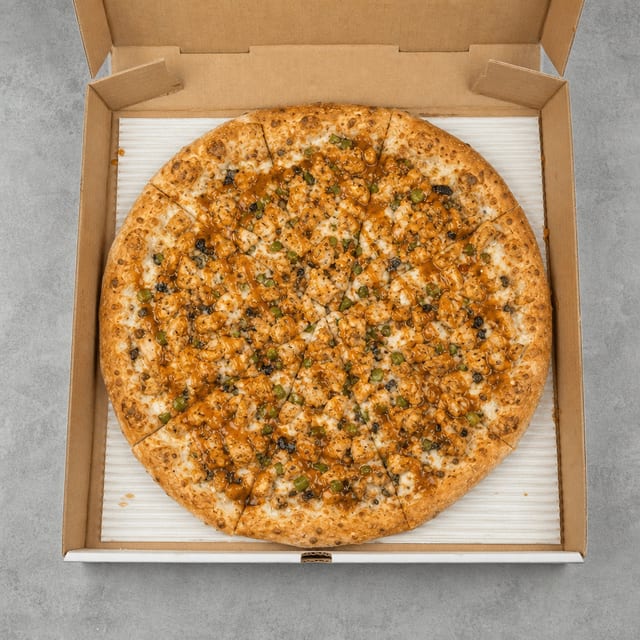 Vegan BBQ Chicken Pizza.