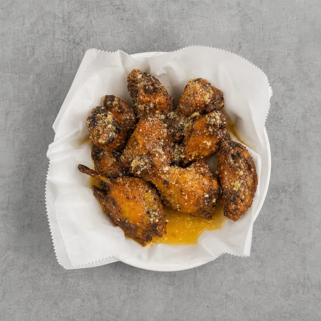 (7) Jumbo Wings.