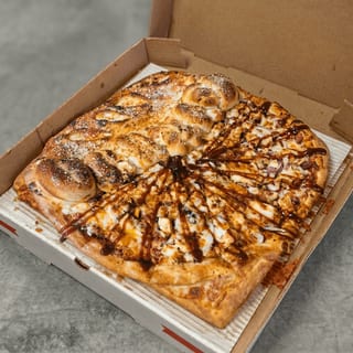 Girlfriend Pizza