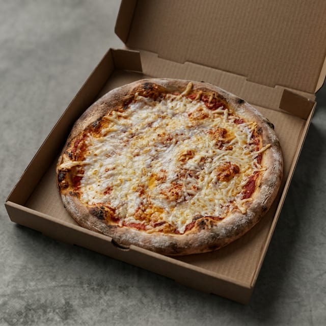 14" Vegan Cheese Pizza.